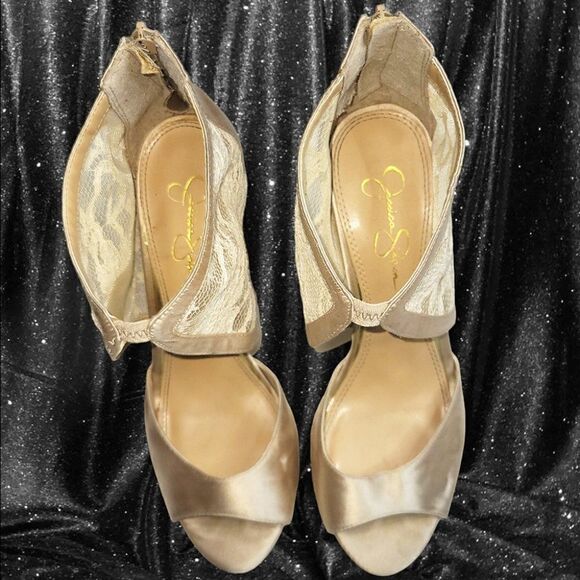 Jessica Simpson gold satiny lace peep-toe heels - Picture 7 of 7